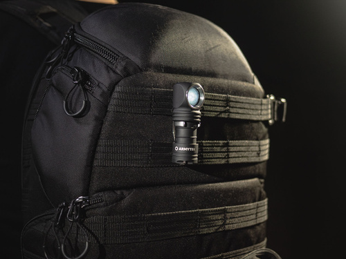 Latarka Armytek Wizard C1 Pro Magnet USB / Ciepły
