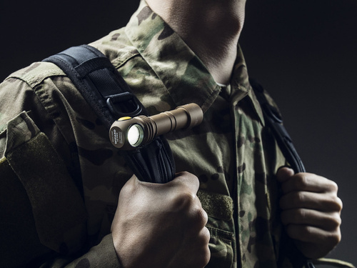 Latarka Armytek Wizard C2 Pro Sand / Biały