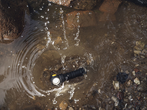 Latarka Armytek Wizard C2 Pro Nichia / Ciepły