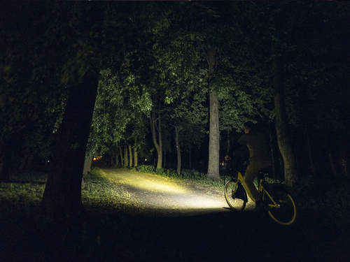 Latarka Armytek Prime C1 Pro / Ciepły