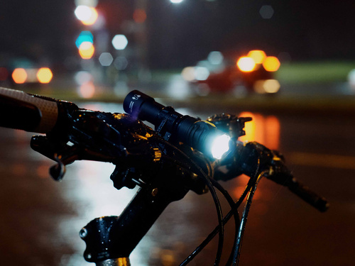 Latarka Armytek Prime C2 Pro Magnet USB / Ciepły